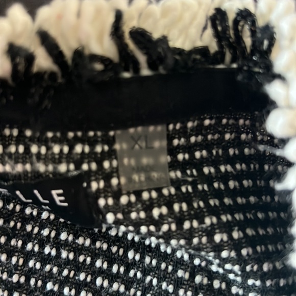 Bagatelle Collection Black & Ivory Blazer with Shoulder Pads Size XL - Picture 8 of 14